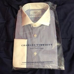 Charles Tyrwhitt Non Iron Extra Slim Fit. 16/34IN